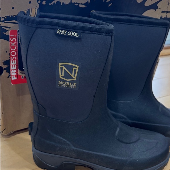 Noble Outfitters MUDS stay cool mid waterproof boots - Picture 2 of 7